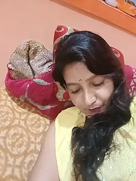 Ayesharani1 online show from July 4, 6:04 pm