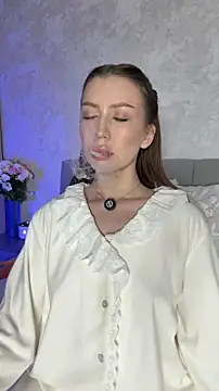 Velvet Hell online show from February 15, 3:55 pm