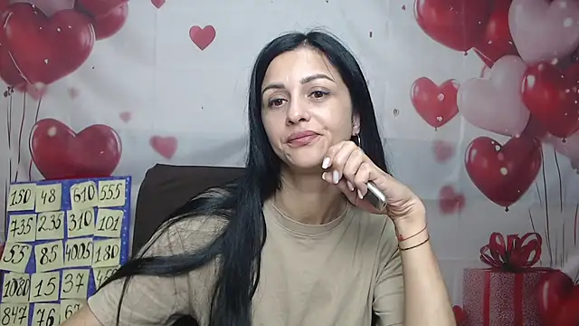 EvaClarkk online show from July 15, 10:42 am