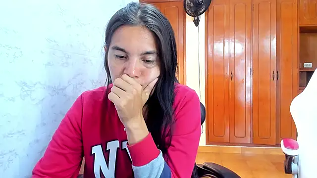 Emily and Soffy online show from February 24, 12:15 pm