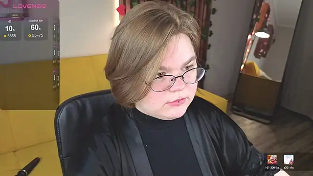 MaryFloree online show from February 17, 3:06 am