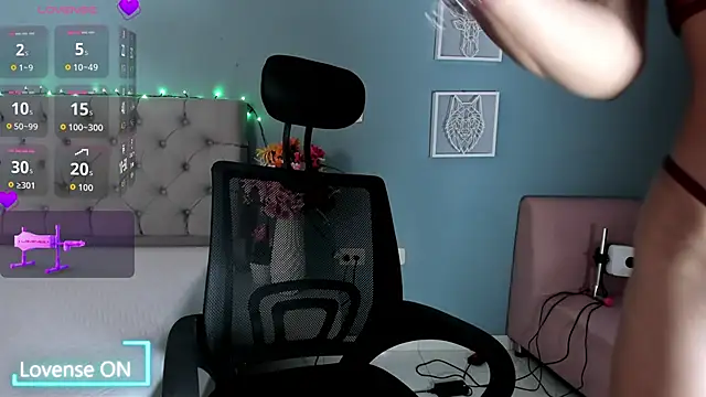 Valentina Rujano online show from April 12, 1:30 am