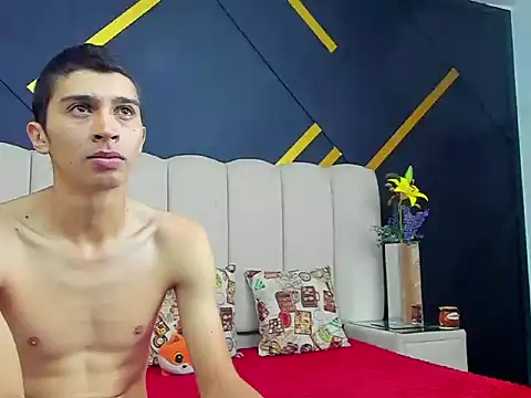 MiaANDrony online show from February 13, 12:51 pm