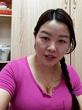 Jennie dogy online show from April 28, 2:27 am