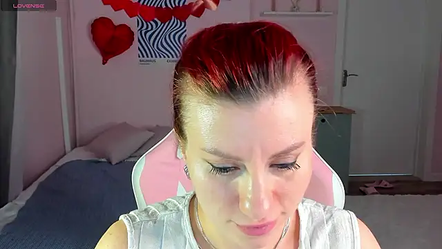 RinaFox   online show from February 22, 6:47 am