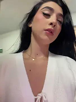 BadLilAngelXXX online show from June 25, 1:02 pm