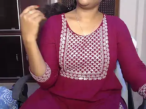 VixenNandhu online show from April 18, 6:21 pm