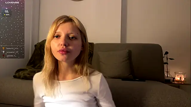 NaomiRosy online show from February 24, 12:10 am