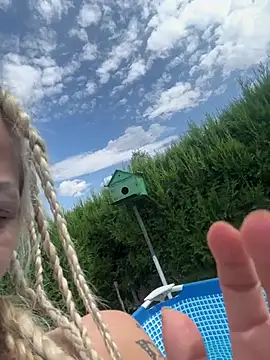 Ellyes World online show from July 16, 12:54 pm