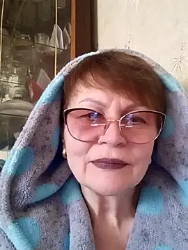 SophieBurns online show from March 19, 11:25 am