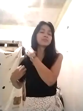 sweet maxine44 online show from April 17, 10:56 pm