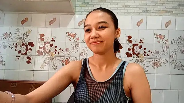 AnnettaBelsito online show from April 18, 11:13 am