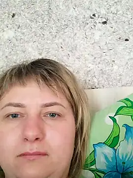 Chamomile83 online show from March 25, 4:49 am