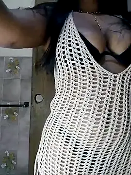 Zoe Renata online show from July 2, 3:23 am