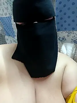 Warda Egy online show from April 20, 11:19 pm