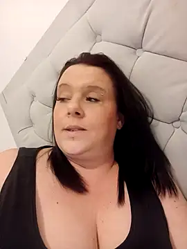 louisa36 online show from February 25, 10:19 pm