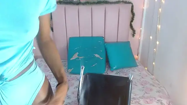 charlothcameronrs707 online show from March 28, 3:00 pm