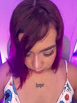 Wen 01 online show from March 14, 11:44 am