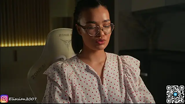 Eliasian online show from March 19, 8:35 pm