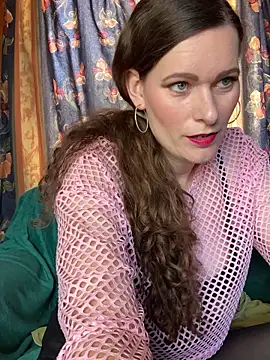 Midnight Munch online show from April 10, 7:58 am