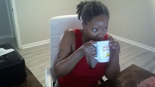 bisexualbeauty50 online show from February 23, 2:05 pm