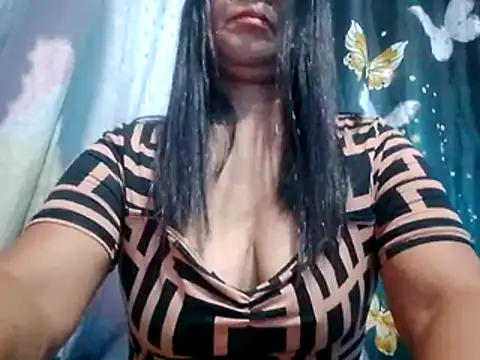 suzzie hot online show from March 3, 9:10 pm