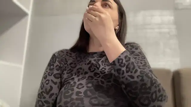 Darsy Rox online show from April 2, 3:09 pm