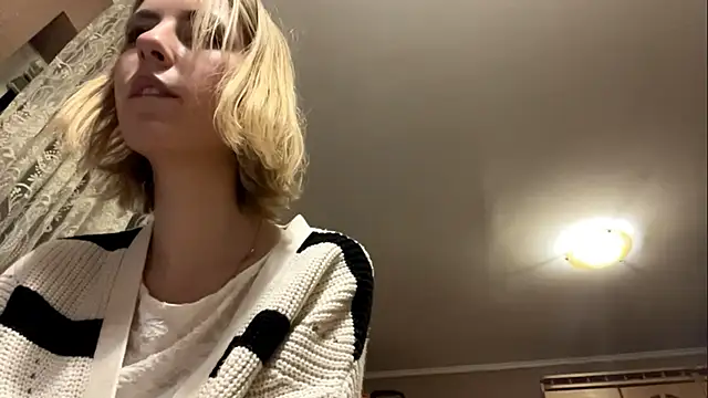 CharmingBlonde online show from February 22, 5:03 pm