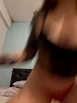 lunitacandy online show from February 16, 11:04 pm