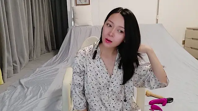 xiaojie jie online show from June 26, 4:30 pm