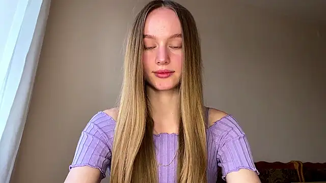 Viktoria Vibes online show from March 6, 3:07 pm