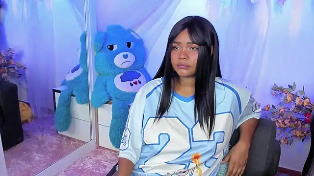 Angel Belll online show from March 3, 2:06 am