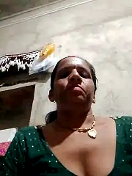 Anitarakkoli online show from May 20, 4:15 pm