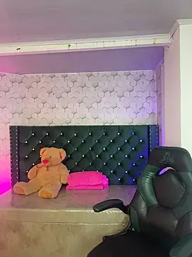 babyy nicols m online show from July 28, 2:31 am