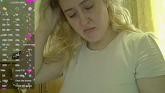 CurvyWild Lady30 online show from March 15, 1:57 pm