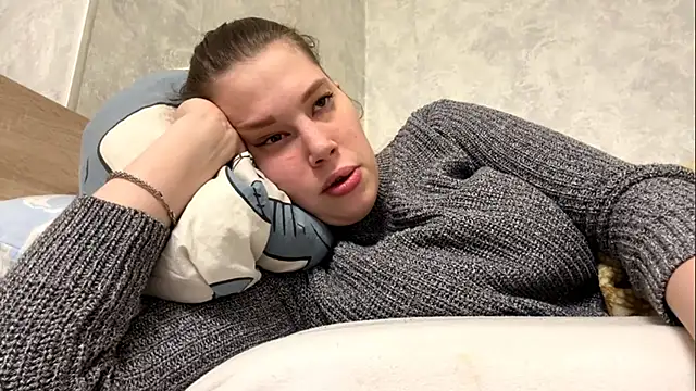 Lunexia Kysstoria online show from February 12, 3:58 pm