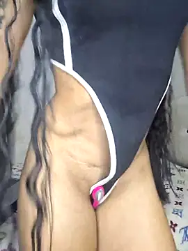 Alannys19 online show from July 5, 3:57 am