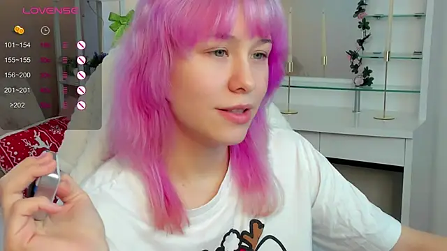 EmilyTrase online show from May 31, 2:28 am