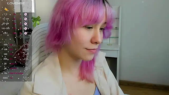 EmilyTrase online show from May 30, 2:20 am