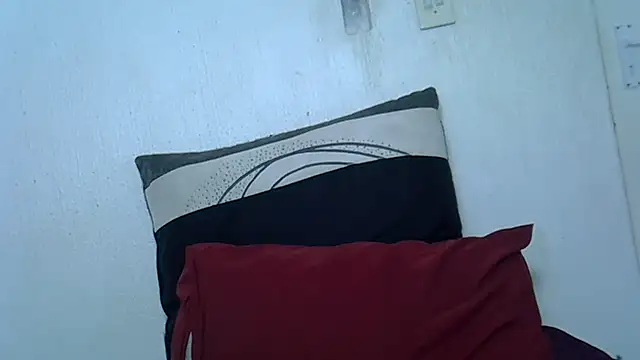 BlackBeauty2002 online show from April 16, 8:19 pm