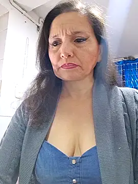 Alexamontiel  online show from March 27, 4:19 pm