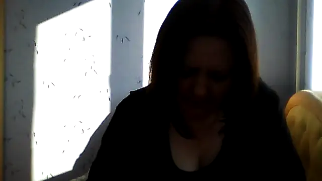 LockyCharm111 online show from March 4, 2:01 pm