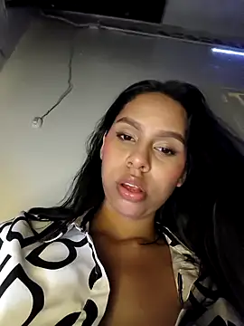 Evie Candy online show from April 17, 4:47 am