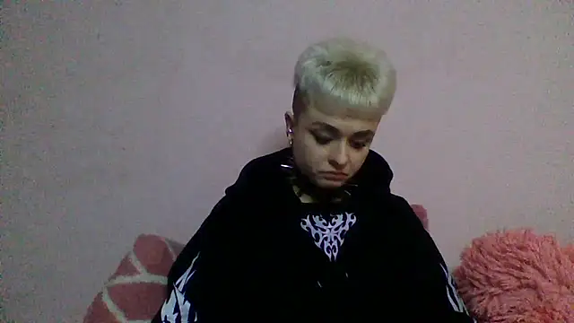 AlisaDear257 online show from February 10, 2:09 pm