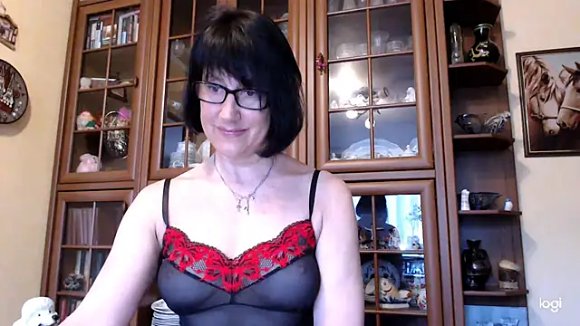 Vlastelina online show from April 3, 1:31 pm