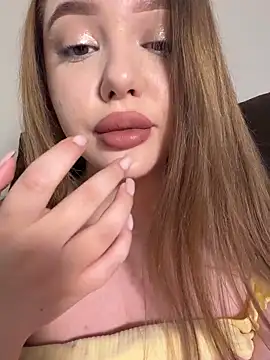 bonnie boobies online show from June 17, 7:10 am