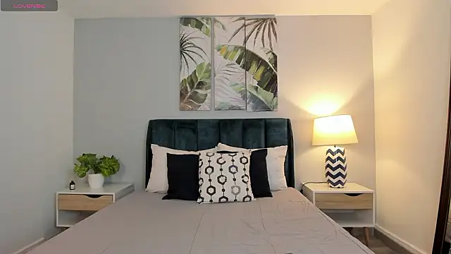 AgathaBloom  online show from March 7, 1:40 pm