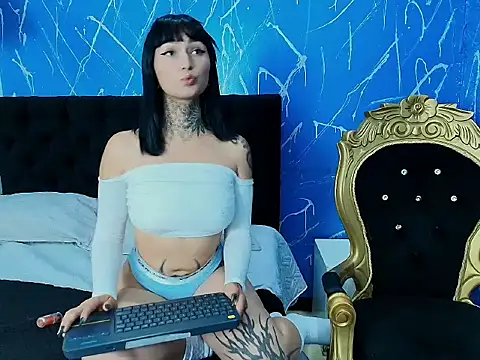 Ashleyy Morgann online show from March 4, 1:50 pm