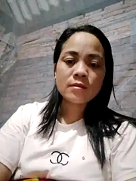 molly-xx online show from February 15, 7:24 pm