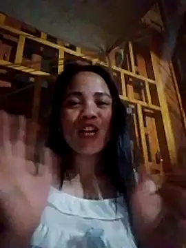 molly-xx online show from April 10, 1:50 pm